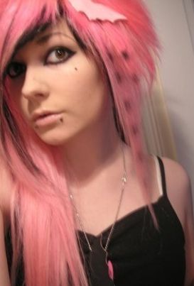 19_pink_hair_charlotte_destiny.jpg